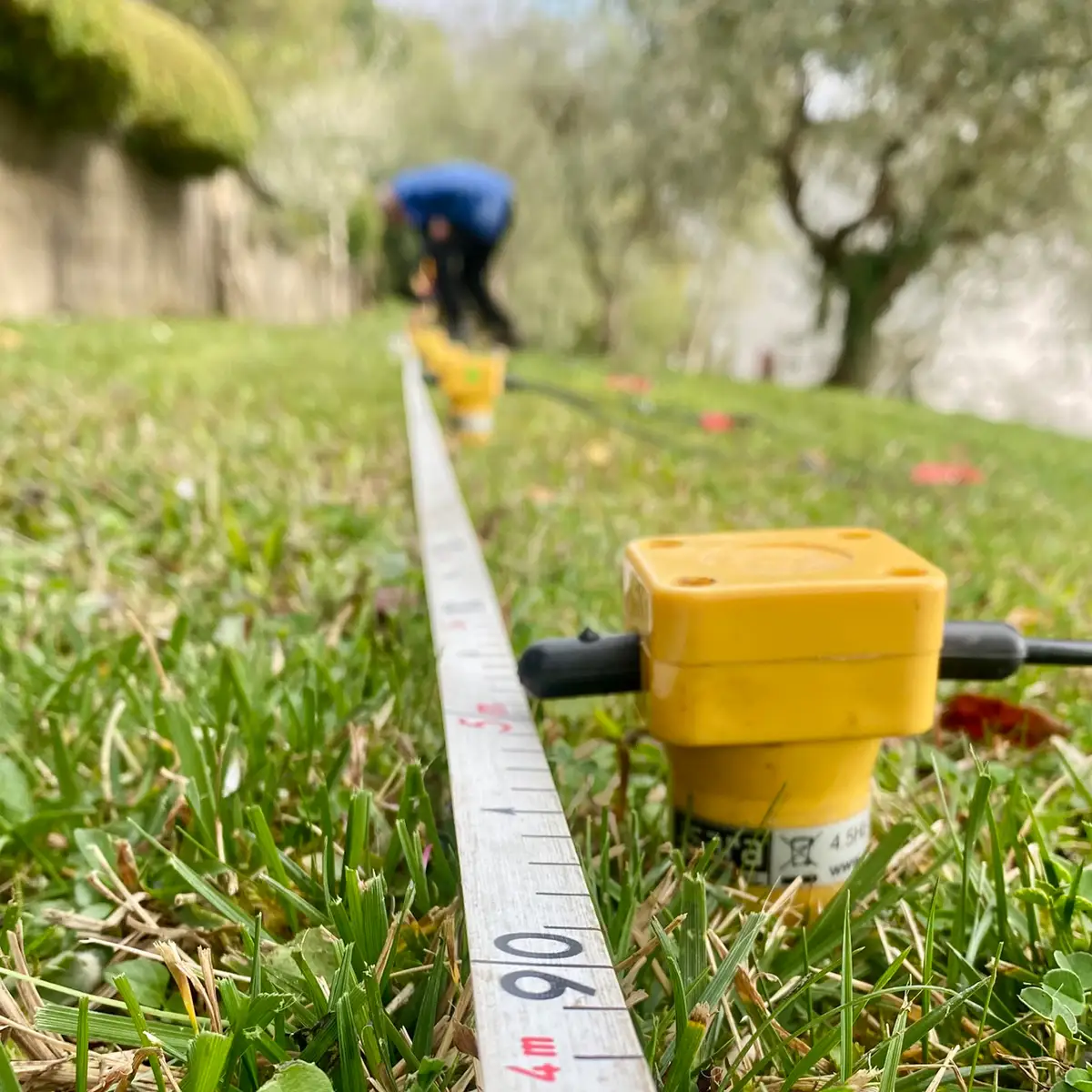 Baugrunduntersuchung mit Geophonen in Salò