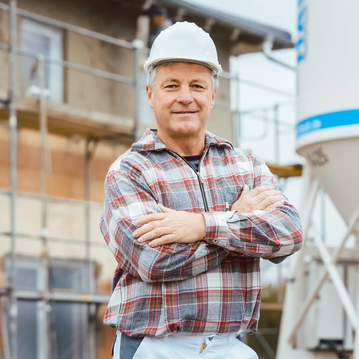 Maurer und Betonbauer am Gardasee